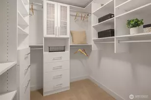 583 Battery St, Seattle, WA 98121 - Photo 15