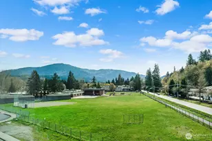 762 NW Holly St, Issaquah, WA 98027 - Photo 21