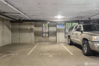 412 11th Avenue #209, Seattle, WA 98122 - Photo 25