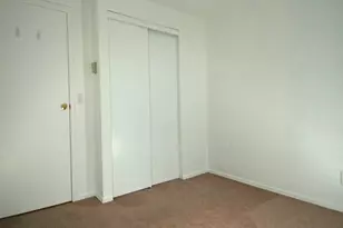 12720 NE 10th Pl, Bellevue, WA 98007 - Photo 15