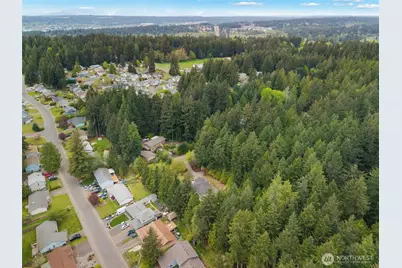 623 Foster Lane NE, Bremerton, WA 98311 - Photo 33