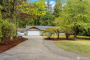 623 Foster Ln NE, Bremerton, WA 98311 - Photo 35
