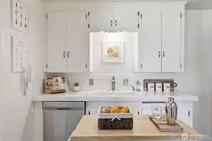 434 Van De Vanter Ave, Kent, WA 98030 - Photo 13