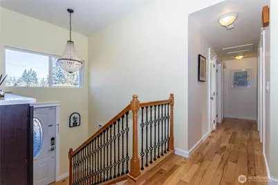 3905 NE 6th Street, Renton, WA 98056 - Photo 11