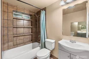 110 Sunny Basin Rd, Castle Rock, WA 98611 - Photo 13