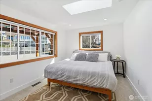 612 View Pl, Edmonds, WA 98020 - Photo 13