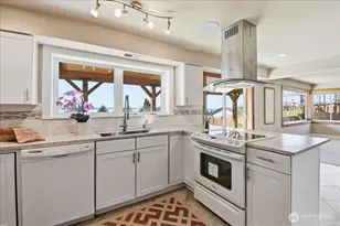 612 View Pl, Edmonds, WA 98020 - Photo 25