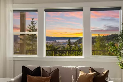 1335 Westridge Way NE, Issaquah, WA 98029 - Photo 3