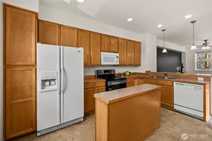 816 Cherry Ave, Sumner, WA 98390 - Photo 17