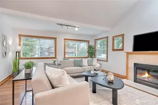 1116 6th Ave N, Seattle, WA 98109 - Photo 5