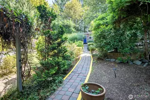 2703 5th St SW, Puyallup, WA 98373 - Photo 35
