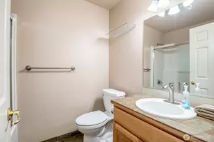 2703 5th St SW, Puyallup, WA 98373 - Photo 23