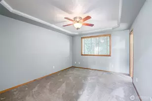 2703 5th St SW, Puyallup, WA 98373 - Photo 15