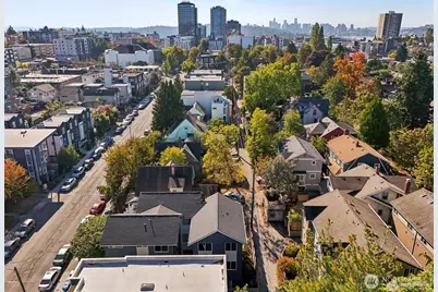 5257 Brooklyn Avenue NE, Seattle, WA 98105 - Photo 35