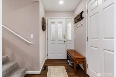 2418 James Place #402, Langley, WA 98260 - Photo 3