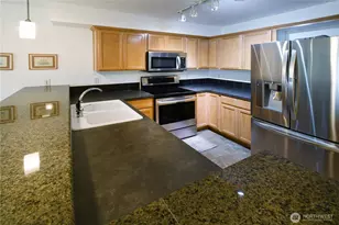 12534 15th Ave NE, Seattle, WA 98125 - Photo 7