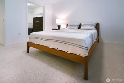 12534 15th Avenue NE #12, Seattle, WA 98125 - Photo 9