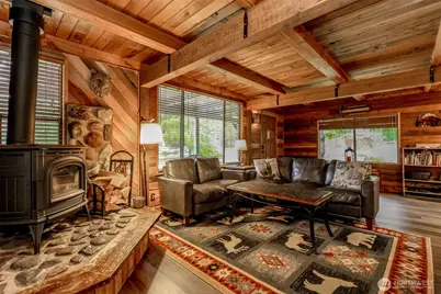 101 Mountain View Dr, Ashford, WA 98304 - Photo 5