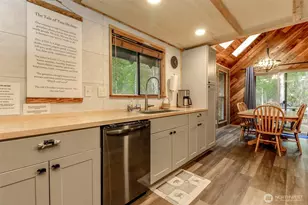 101 Mountain View Dr, Ashford, WA 98304 - Photo 9