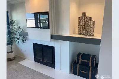 700 Crockett Street #204, Seattle, WA 98109 - Photo 9