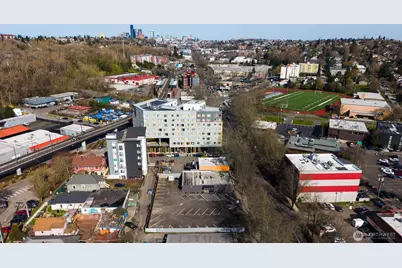 3207 Rainier Avenue S, Seattle, WA 98144 - Photo 9