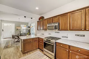 18705 101st Ave NE, Bothell, WA 98011 - Photo 13