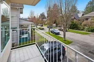 4226 Dayton Ave N, Seattle, WA 98103 - Photo 27