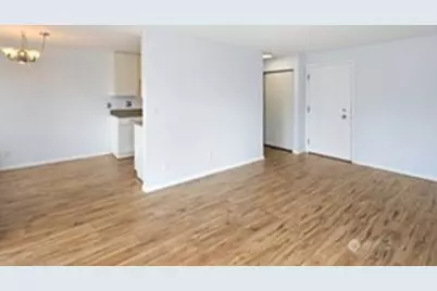 4226 Dayton Avenue N #202, Seattle, WA 98103 - Photo 7