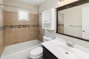 4226 Dayton Ave N, Seattle, WA 98103 - Photo 23