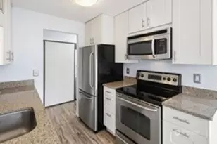 4226 Dayton Ave N, Seattle, WA 98103 - Photo 11