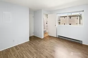 4226 Dayton Ave N, Seattle, WA 98103 - Photo 19