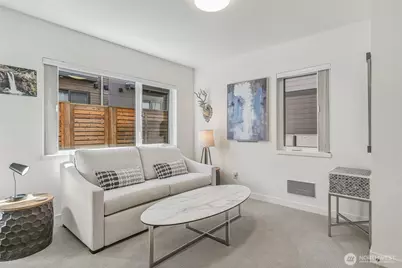 6313 9th Avenue NE #A, Seattle, WA 98115 - Photo 17