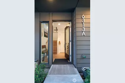6313 9th Avenue NE #A, Seattle, WA 98115 - Photo 3