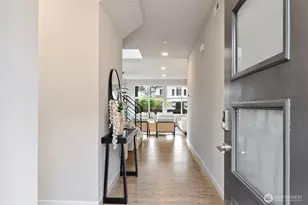 19230 37th Dr SE, Bothell, WA 98012 - Photo 3