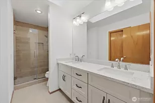 27213 32nd Pl S, Auburn, WA 98001 - Photo 17