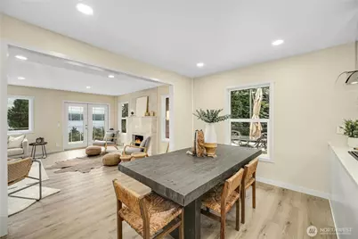 9919 Arrowsmith Avenue S, Seattle, WA 98118 - Photo 9