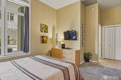 2801 1st Avenue #1018, Seattle, WA 98121 - Photo 27