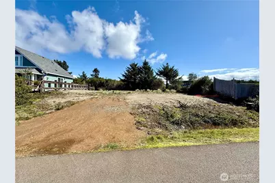 578 Sand Dune Avenue SW, Ocean Shores, WA 98569 - Photo 7
