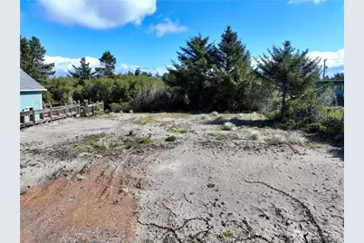 578 Sand Dune Avenue SW, Ocean Shores, WA 98569 - Photo 9