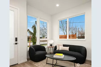 6720 Corson Avenue S #C, Seattle, WA 98108 - Photo 3