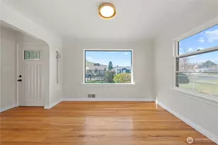 222 D St SW, Ephrata, WA 98823 - Photo 9