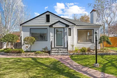 222 D Street SW, Ephrata, WA 98823 - Photo 1