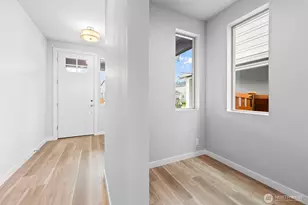 13927 178th St E, Puyallup, WA 98374 - Photo 3