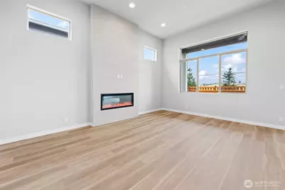 13927 178th Street E #38, Puyallup, WA 98374 - Photo 5