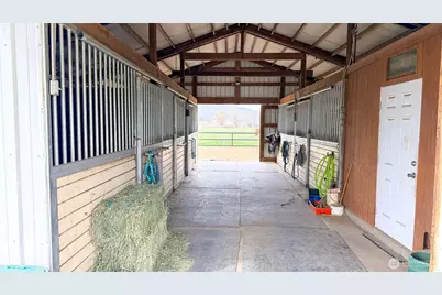 150 Dusty Puddle Road #A&B, Selah, WA 98942 - Photo 37