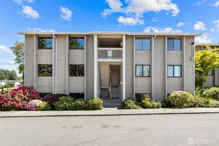 1315 S Puget Dr, Renton, WA 98055 - Photo 23