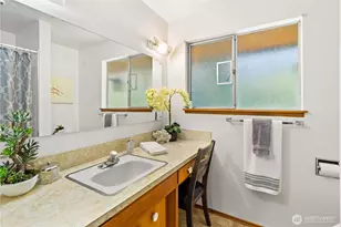 15829 4th Ave SW, Burien, WA 98166 - Photo 17