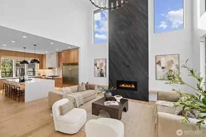 590 W U Street, Camas, WA 98607 - Photo 5