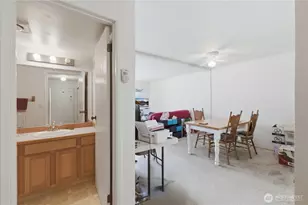 8823 Holly Dr, Everett, WA 98208 - Photo 3