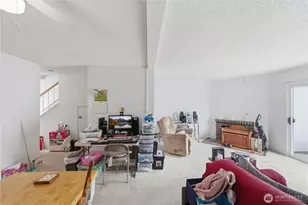 8823 Holly Dr, Everett, WA 98208 - Photo 11